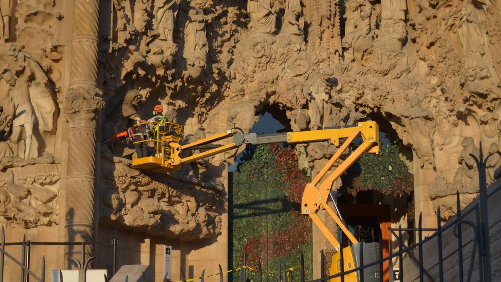 Obras en la fachada del Nacimiento