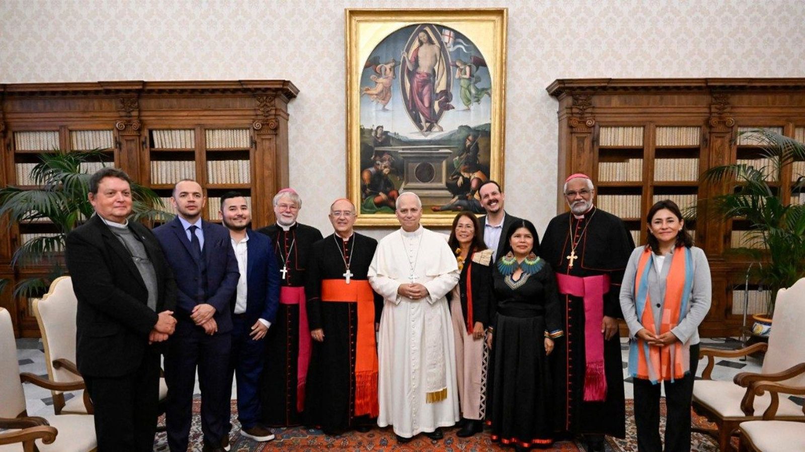 Barreto y el equipo de CEAMA, con el Papa