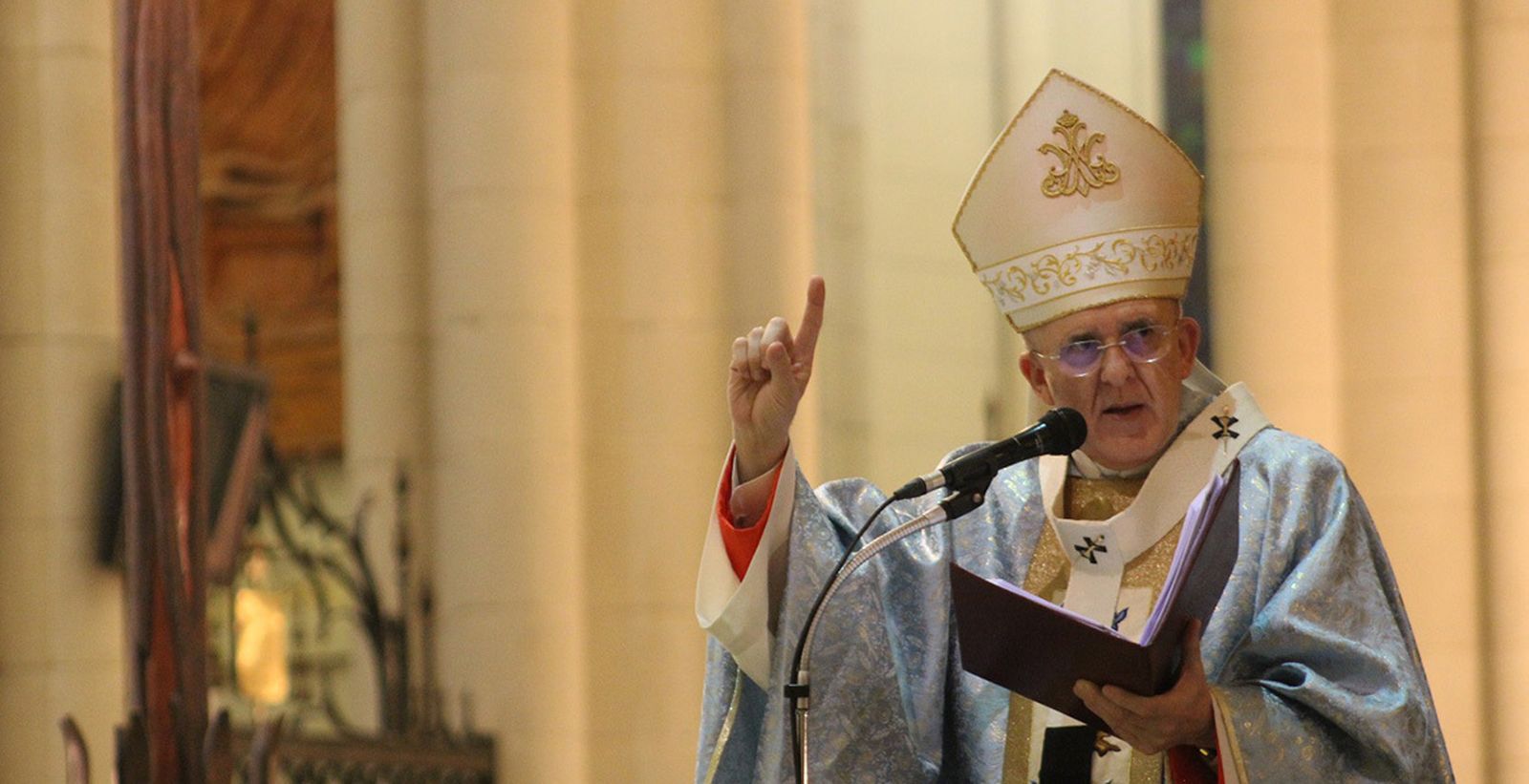 El arzobispo de Madrid a la Policía Municipal: "Sed luz y cuidadores de los demás"