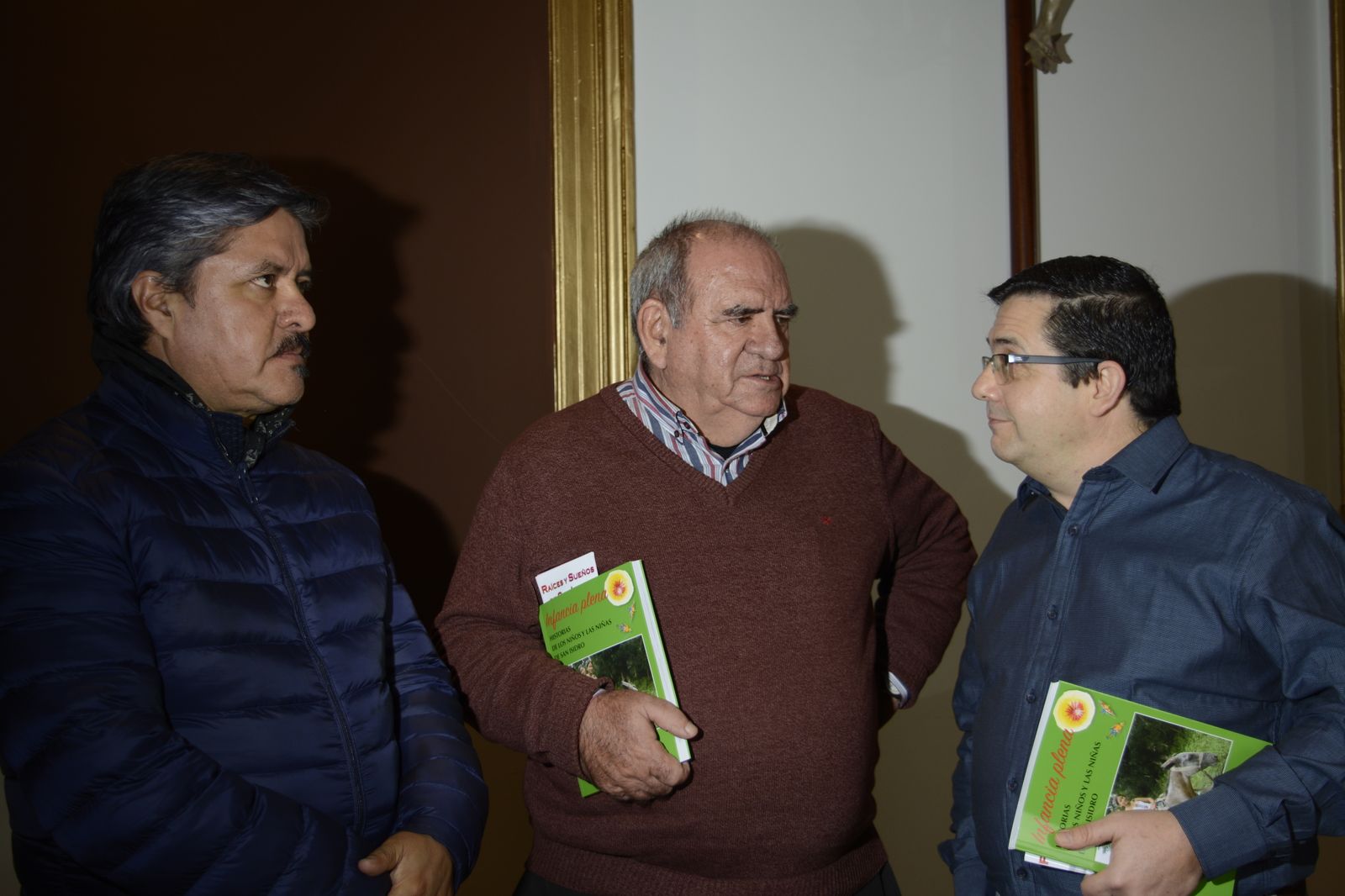 Juan Ramón Echevarría, misionero vasco: “entrar en las raíces de la cultura Montubia siempre estuvo en el corazón de los misioneros vascos” Hugo Quiroz, parlamentario Andino:  “A pretexto de combatir la pobreza se sigue depredando y no solo en la Amazonía”