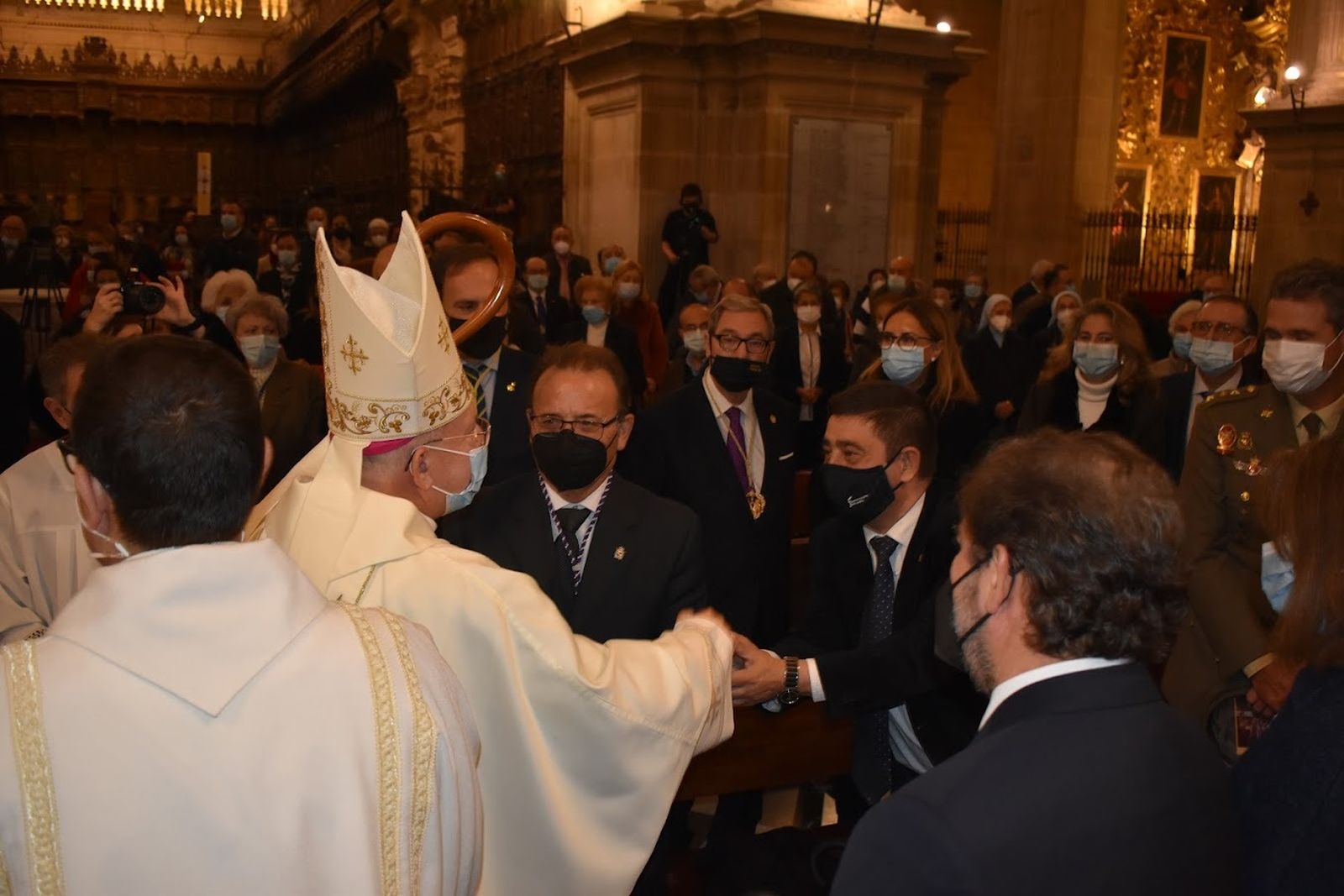 Jaén despide, emocionada, a don Amadeo, el obispo que enseñó a soñar