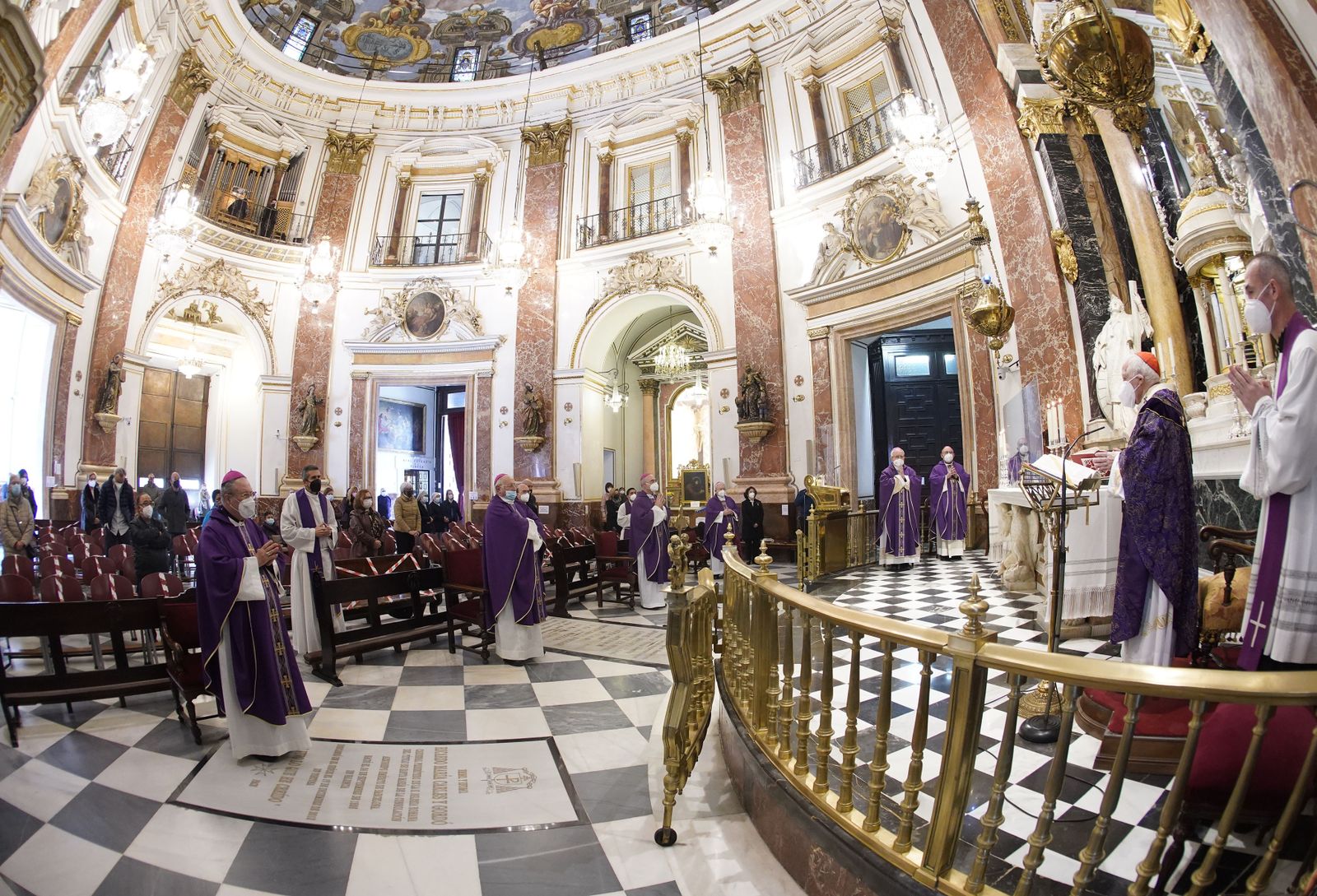 Misa por la víctimas de la pandemia