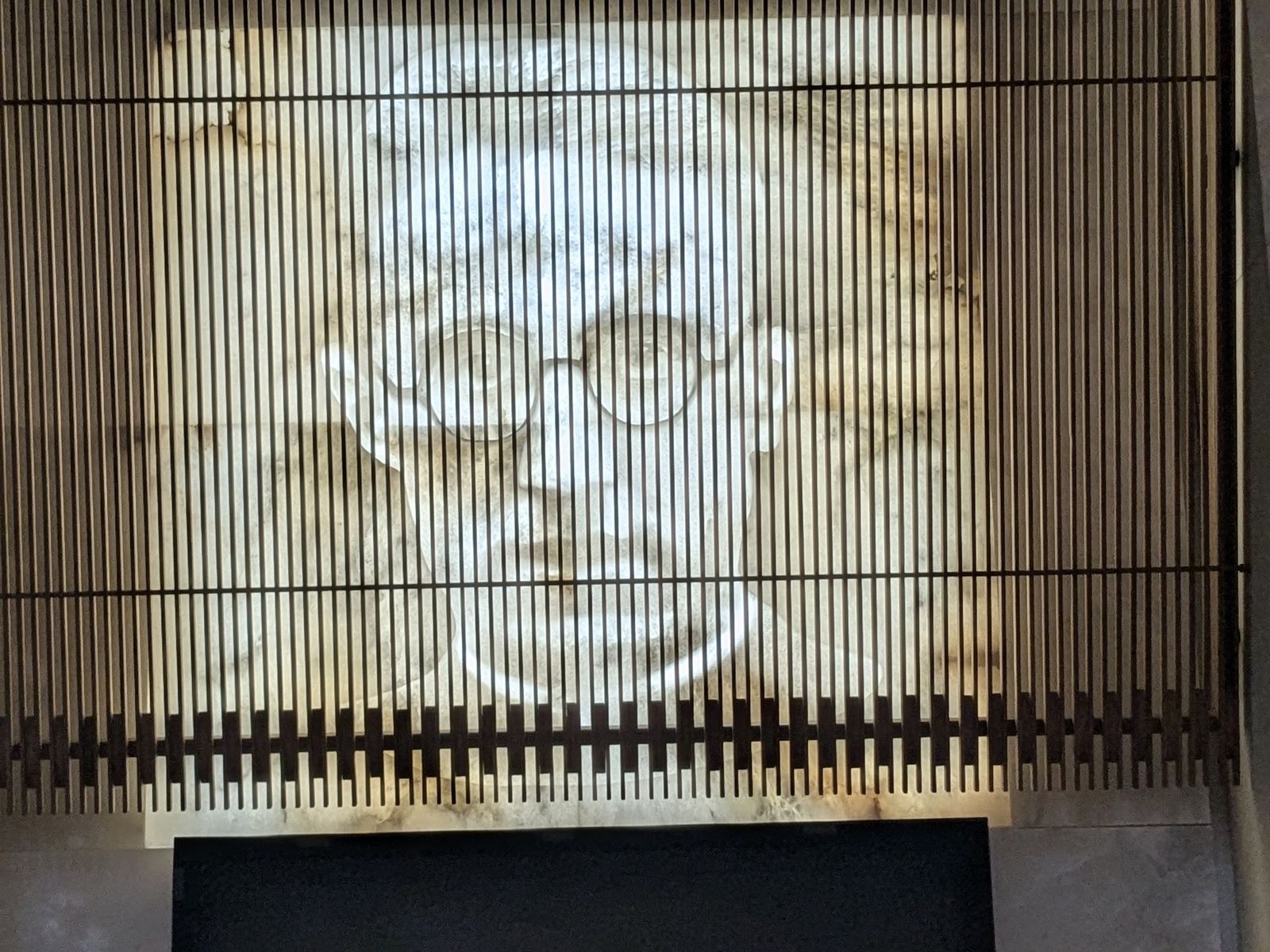 El nuevo mausoleo del padre Huidobro