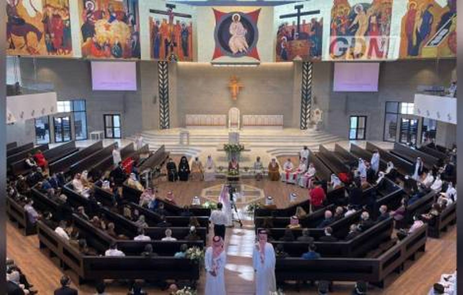 Inauguración civil de la catedral católica dedicada a Nuestra Señora de Arabia