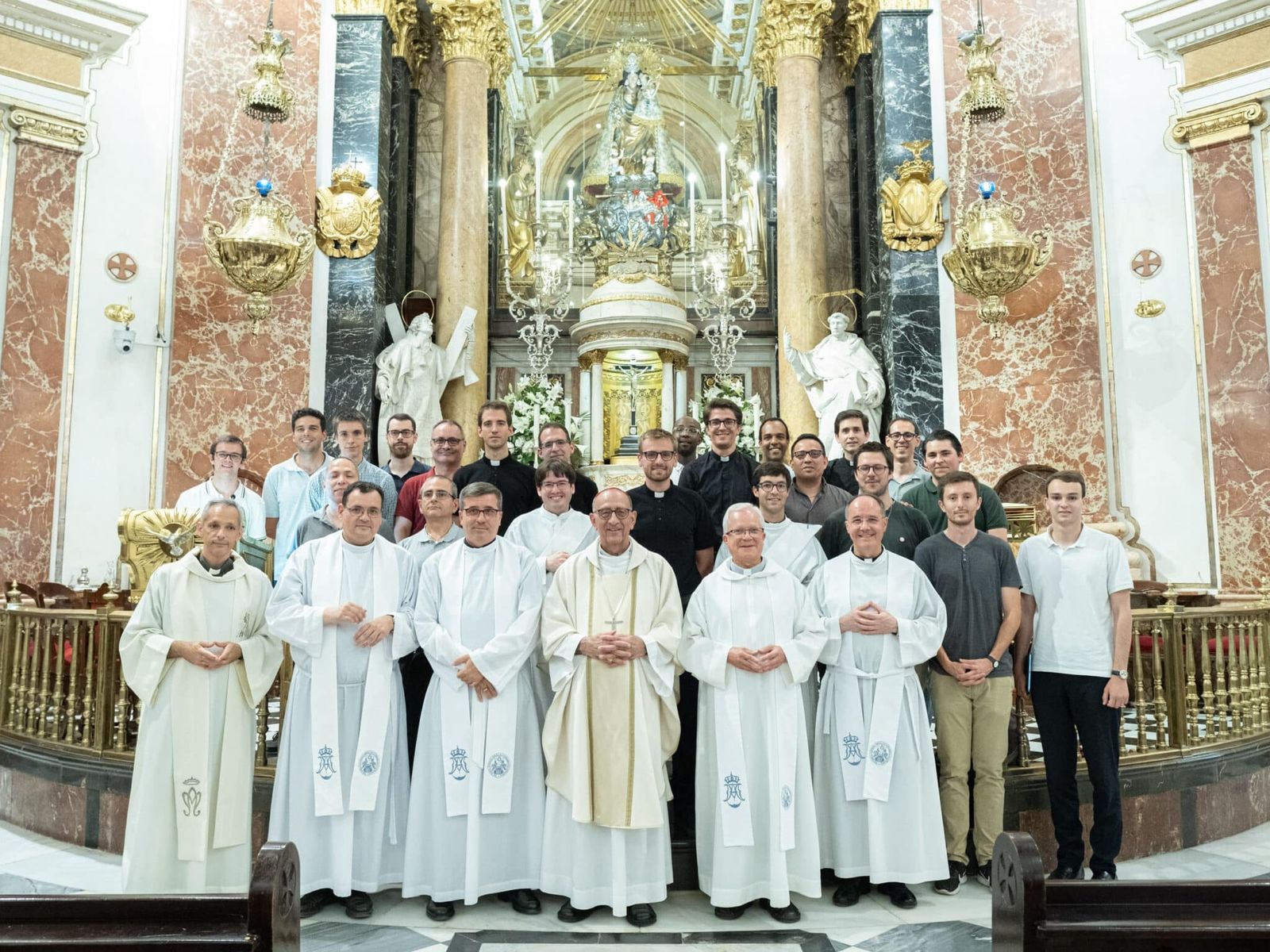 Visita del cardenal Omella a Valencia