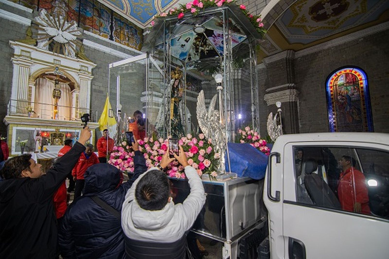 Virgen de la puerta de Otuzco es desmontada de su altar