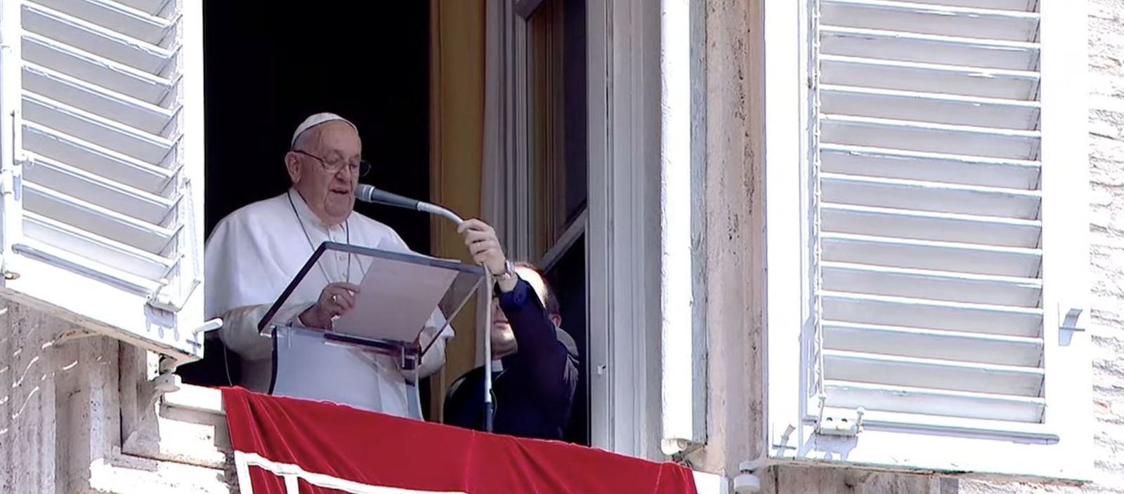 El Papa, en el Angelus