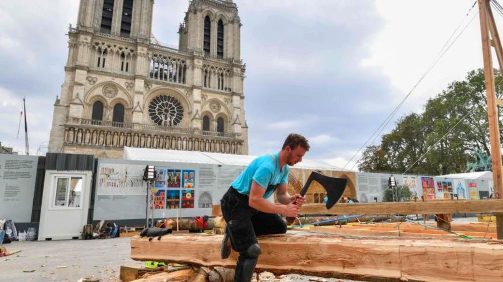 Obras en Notre Dame