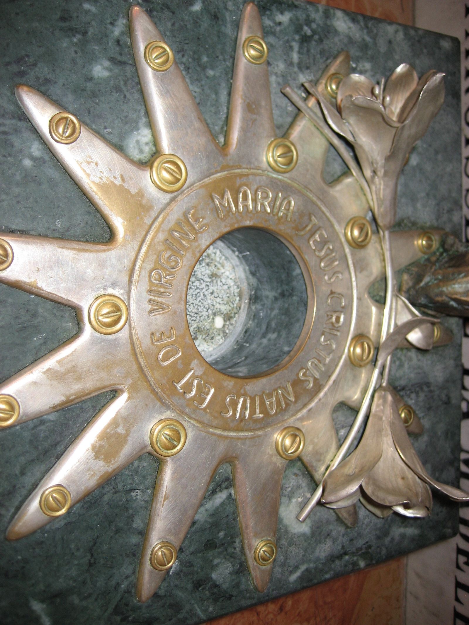 3 Oct. Mes del Rosario