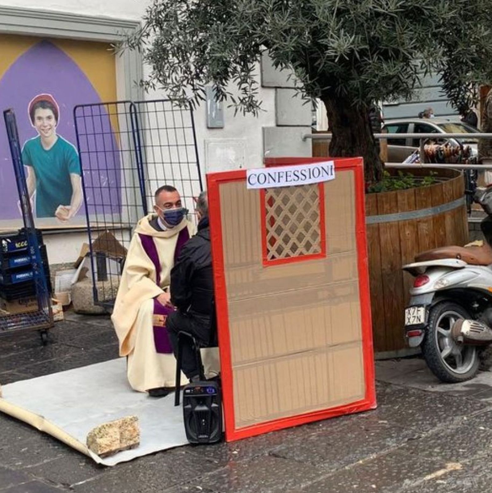 Confesionario padre Michele