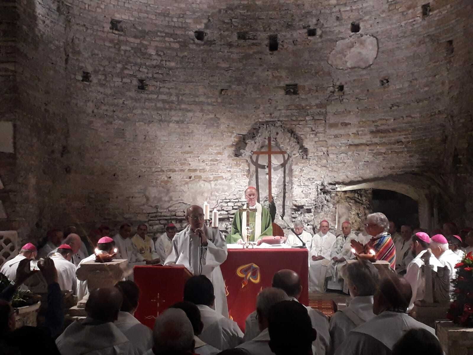 Eucaristía en la Catacumba de Santa Domitila