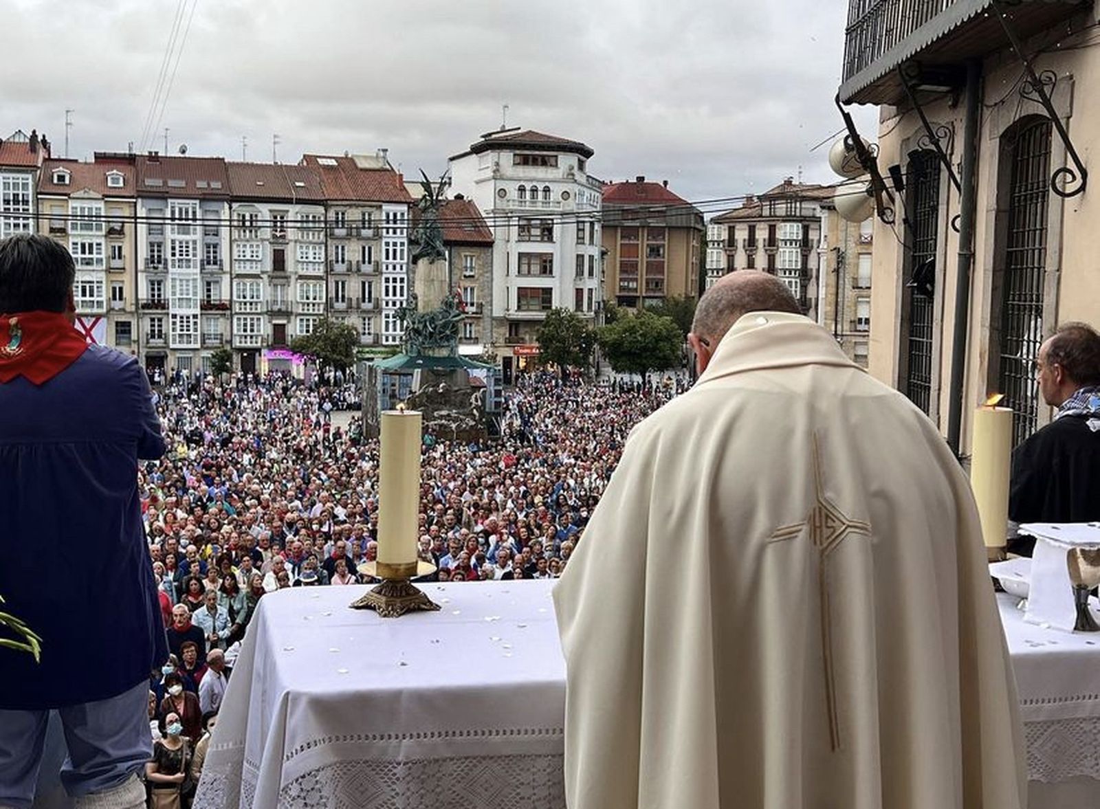 Elizalde, en la Misa de la Aurora