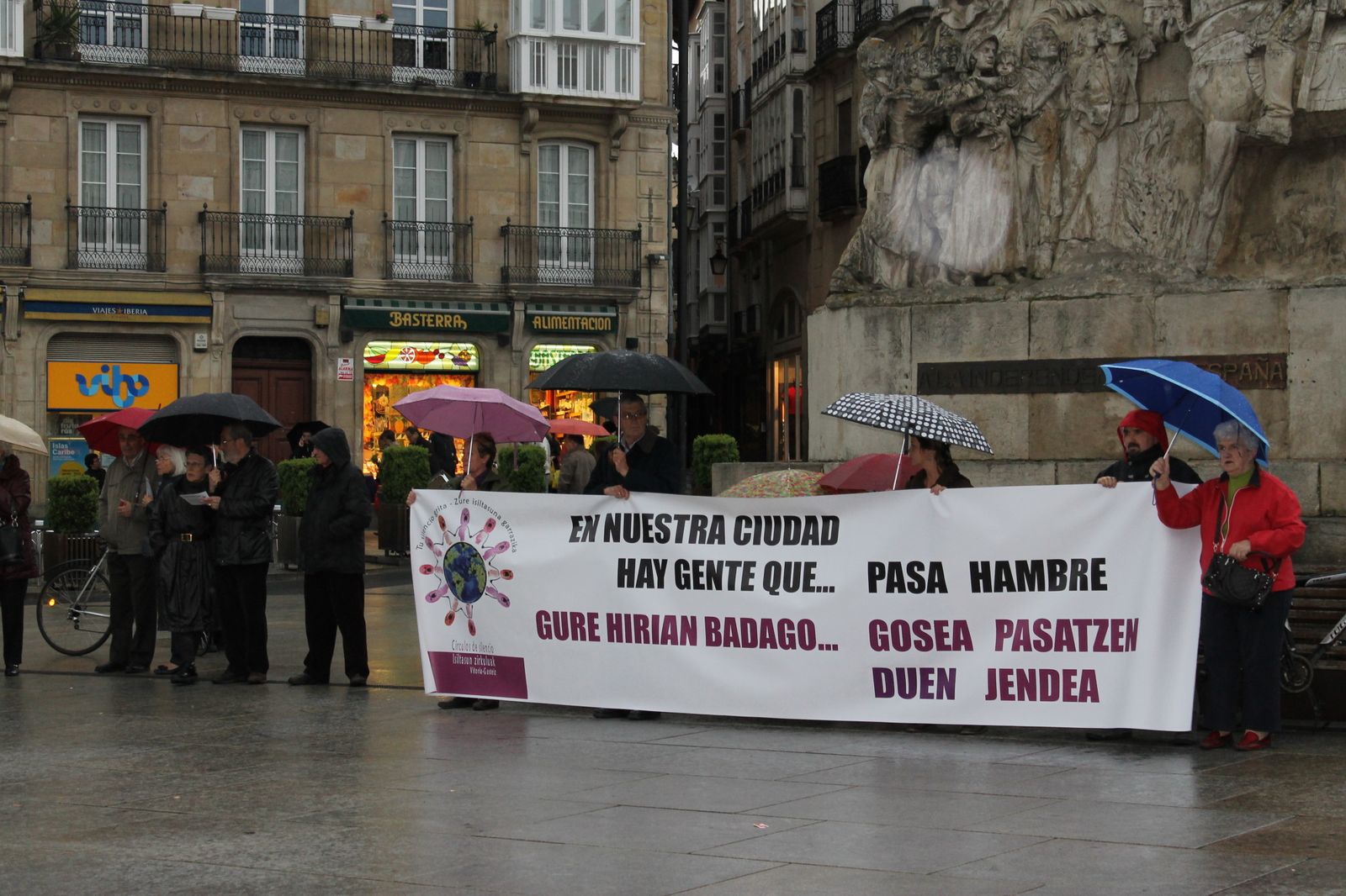 Círculos de Silencio en Vitoria-Gasteiz, fidelidad al lado de los pobres
