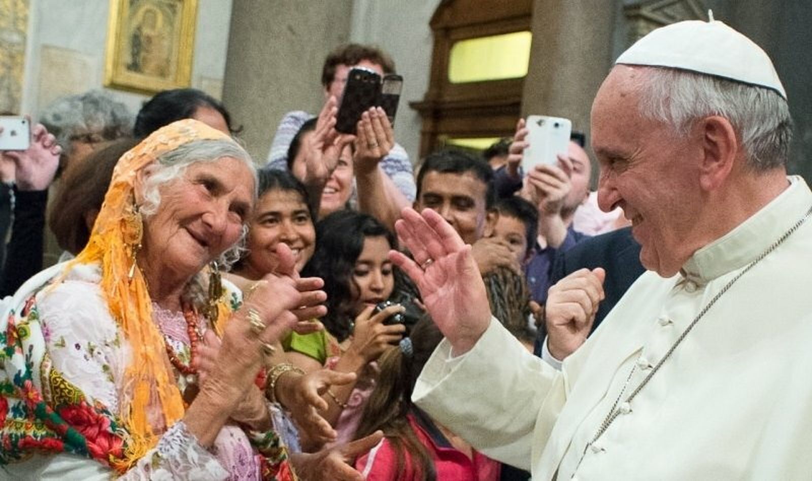 El Papa, con descartados