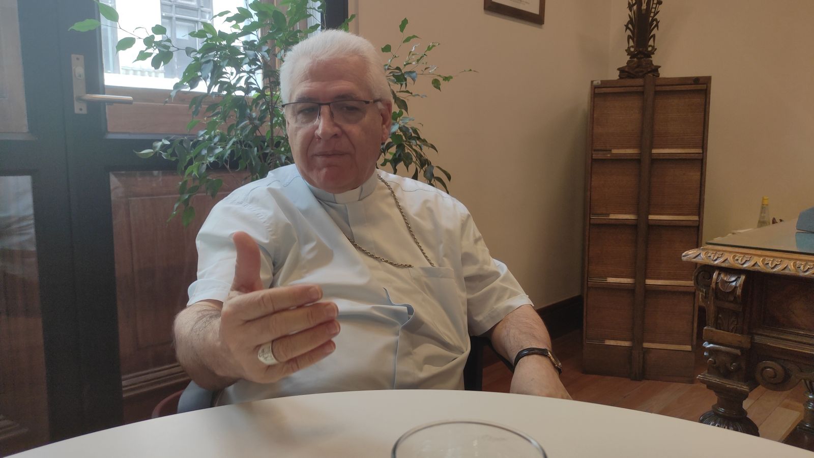 Mons. Alberto Lorenzelli, obispo auxiliar de Santiago de Chile y vicario general