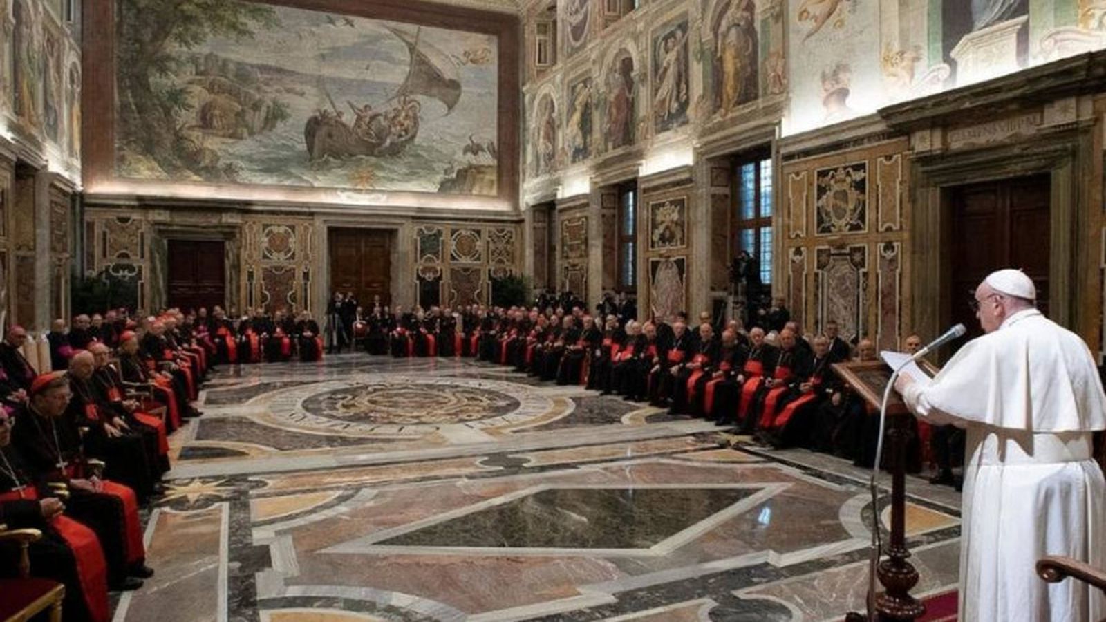 Francisco y la curia romana