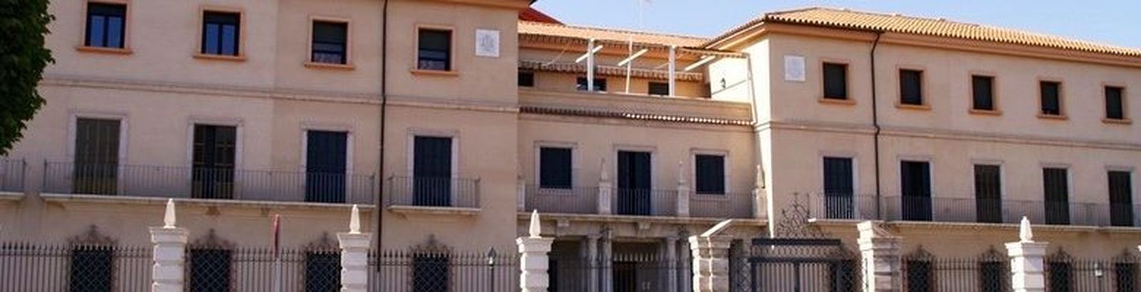 Gómez Cantero confirma el traslado "transitorio" del Seminario de Almería a Cartagena