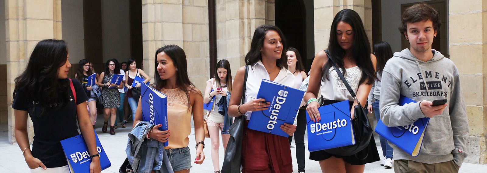 Deusto