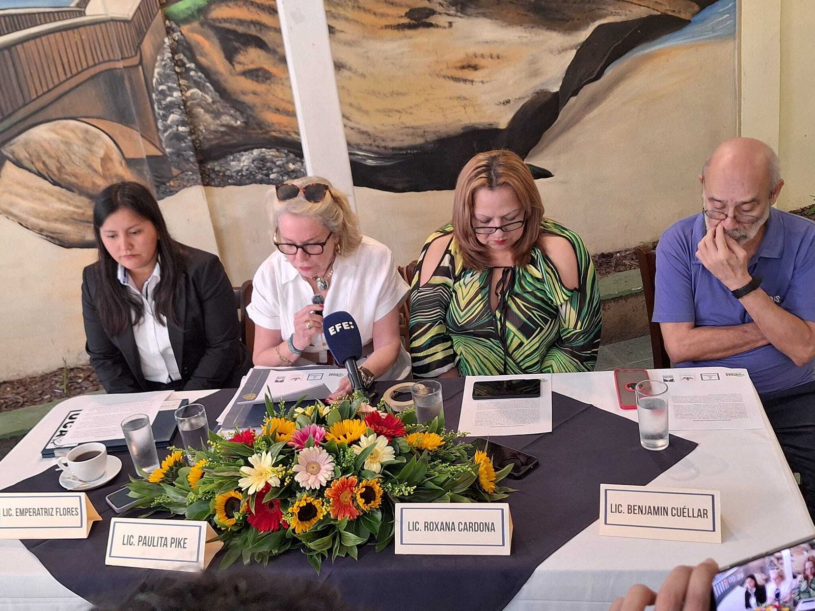 Rueda de prensa de las organizaciones anti abusos en El Salvador