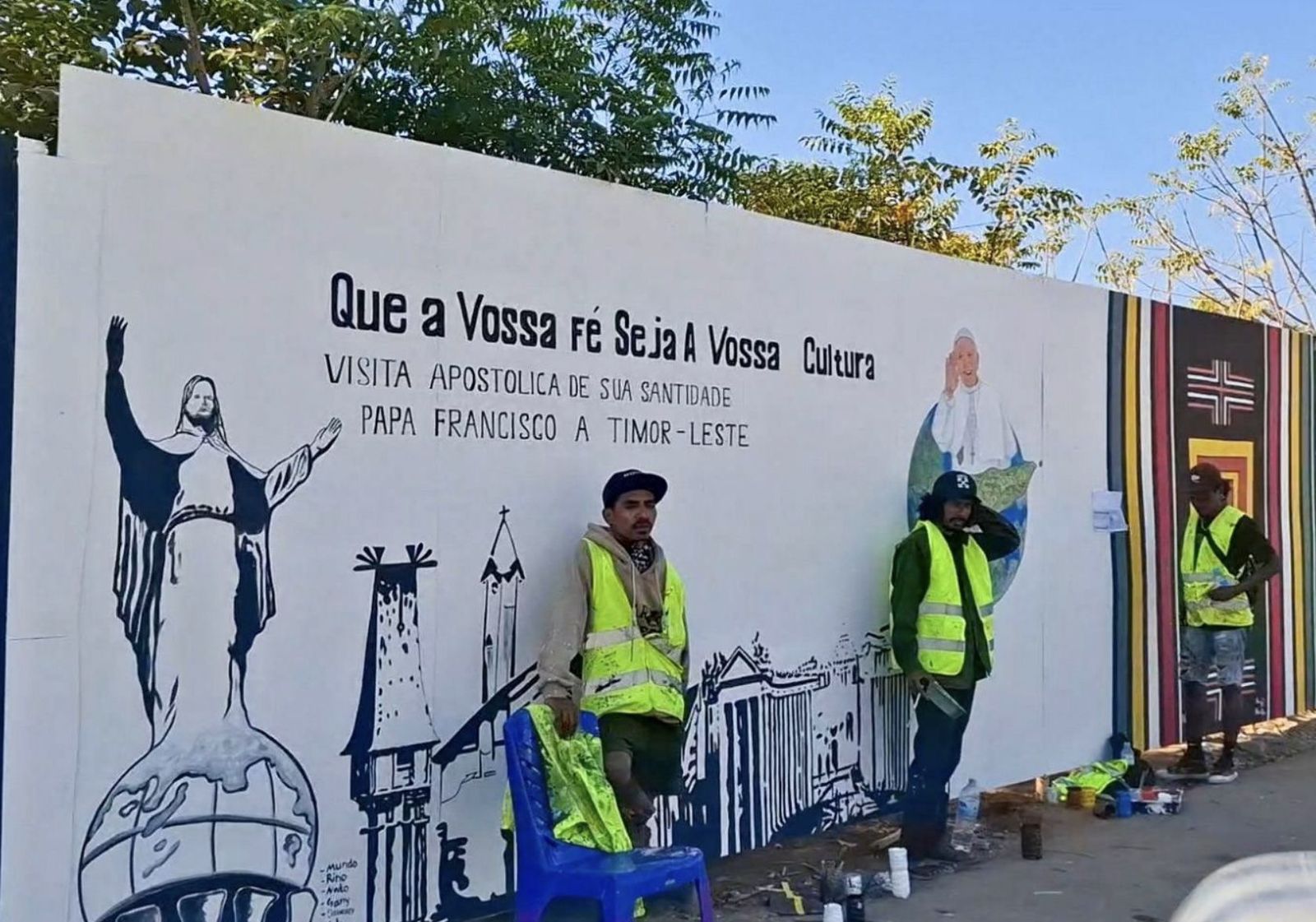 Esperando al Papa en Timor