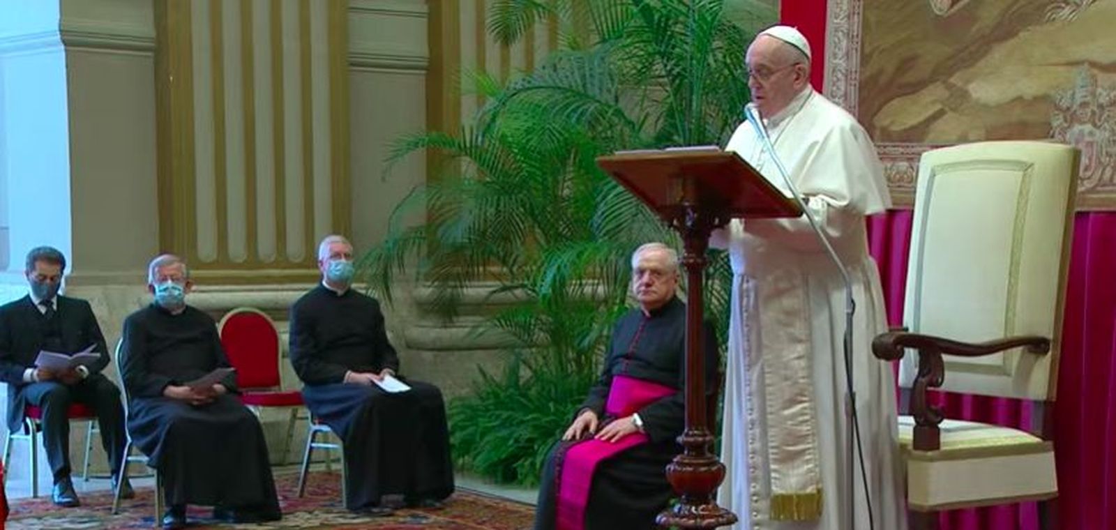 Francisco, al Cuerpo Diplomático