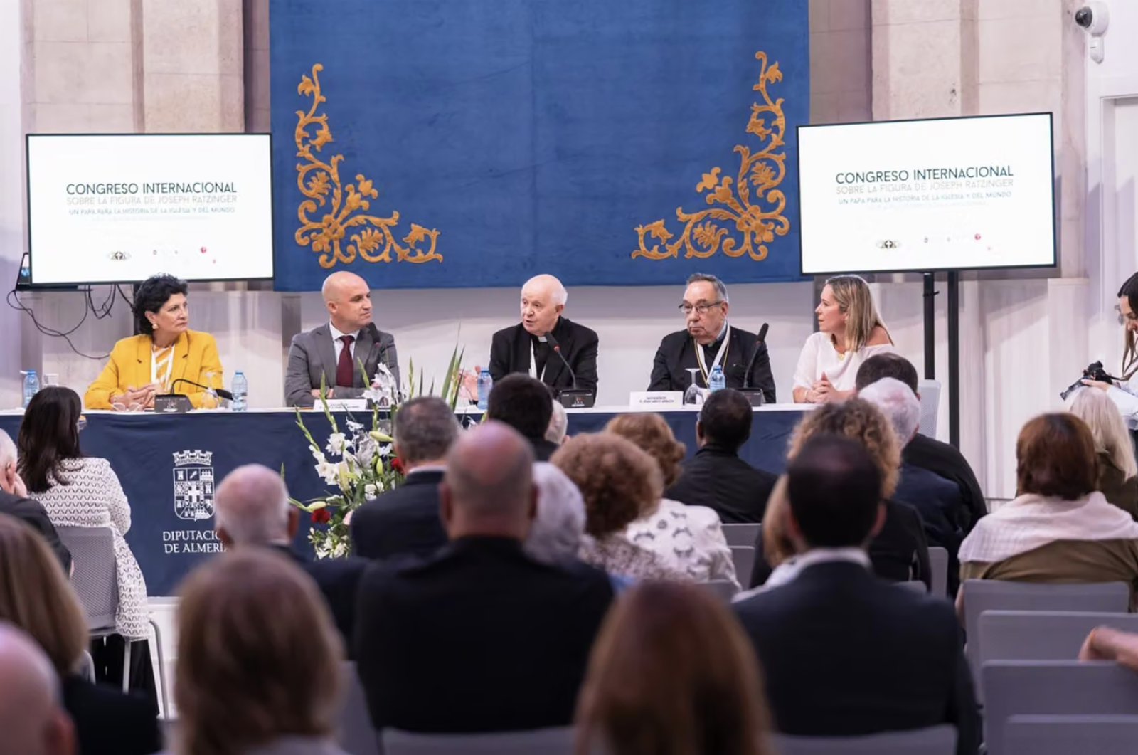 Acto inaugural del Congreso Internacional sobre Joseph Ratzinger en el Murec de Almería.