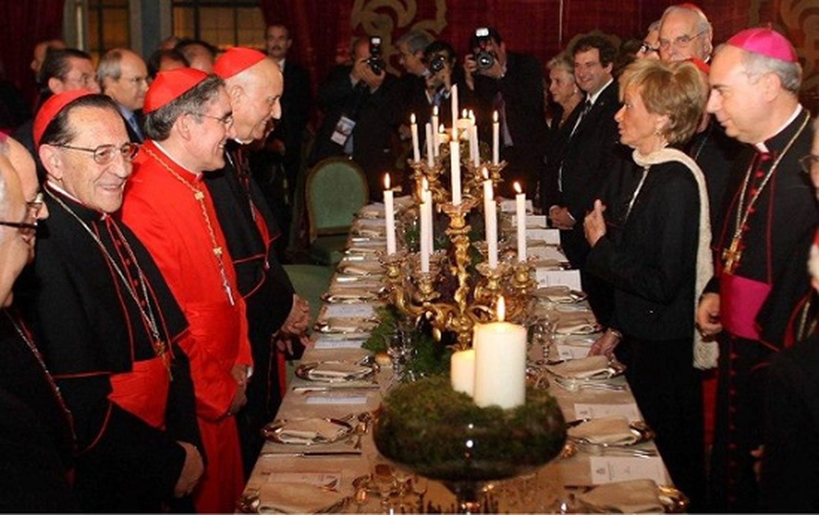 Reflejo de una Iglesia ostentosa