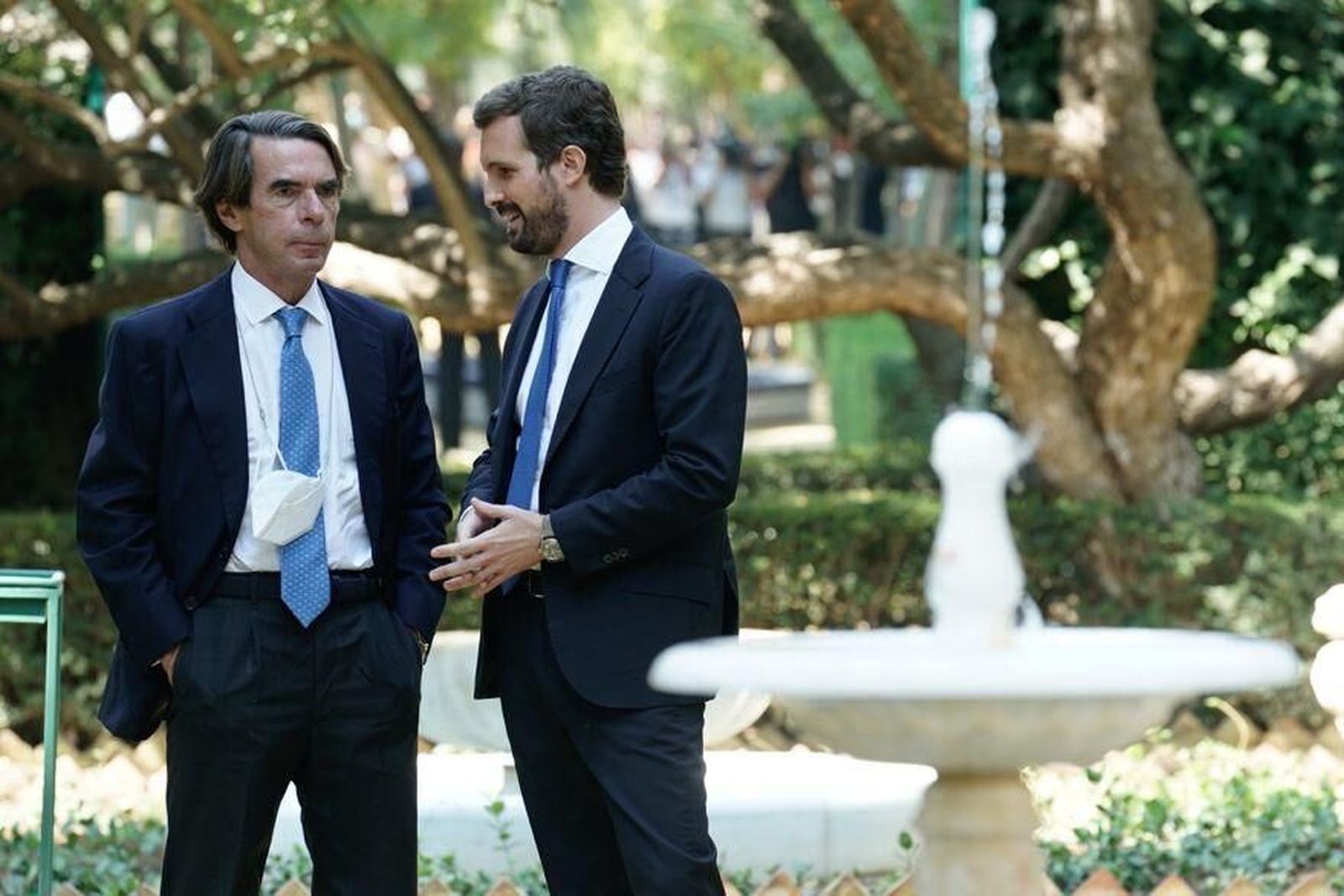Aznar y Casado, juntos