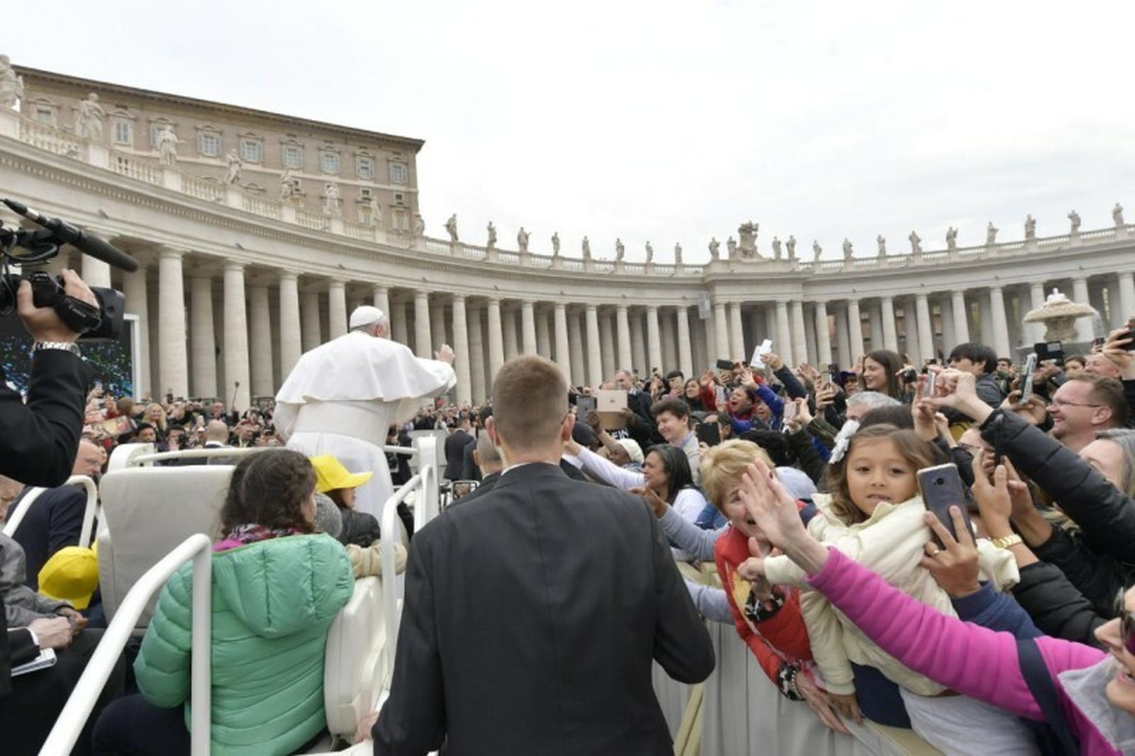 Francisco, durante su audiencia del miércoles en San Pedro