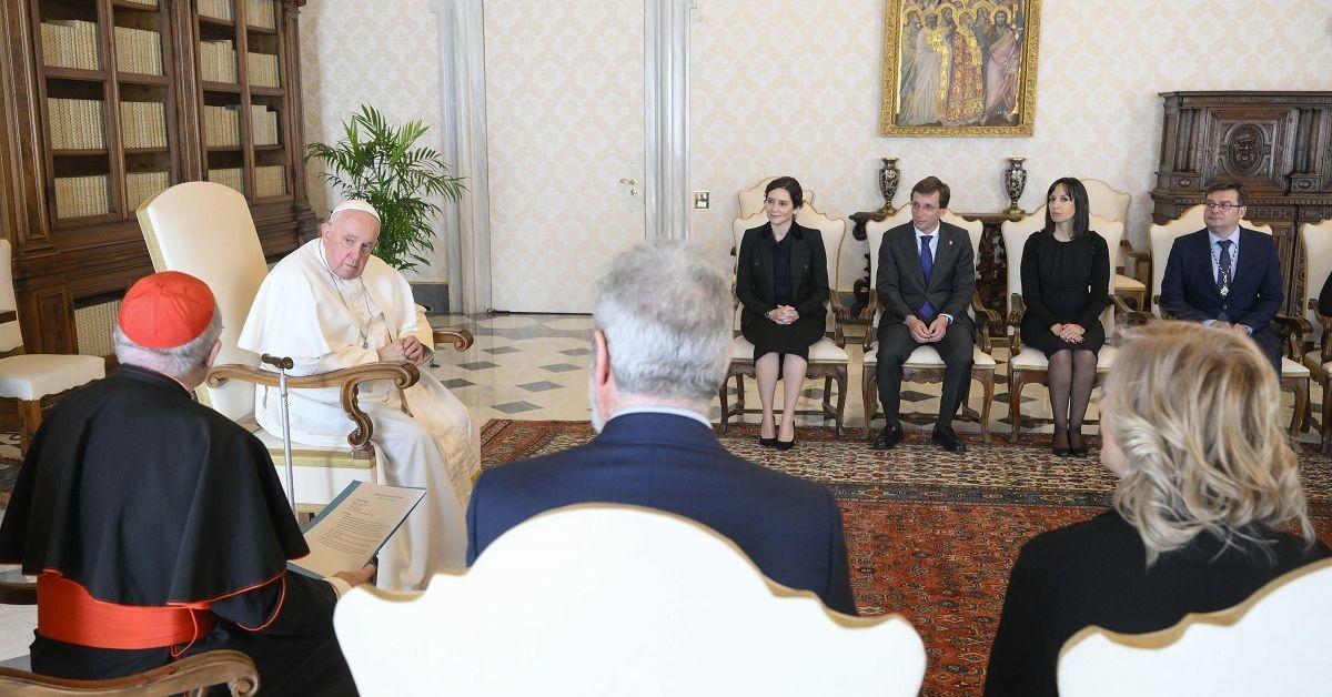 El Papa pide a Ayuso y Almeida que pongan "en el centro a los más ...