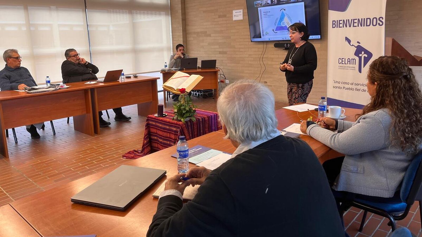 Presentación de la actividad pastoral de los organismos eclesiales