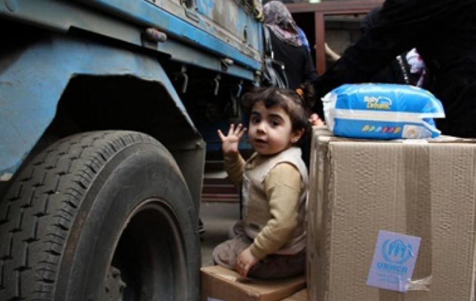 Niña siria en un campo de desplazados