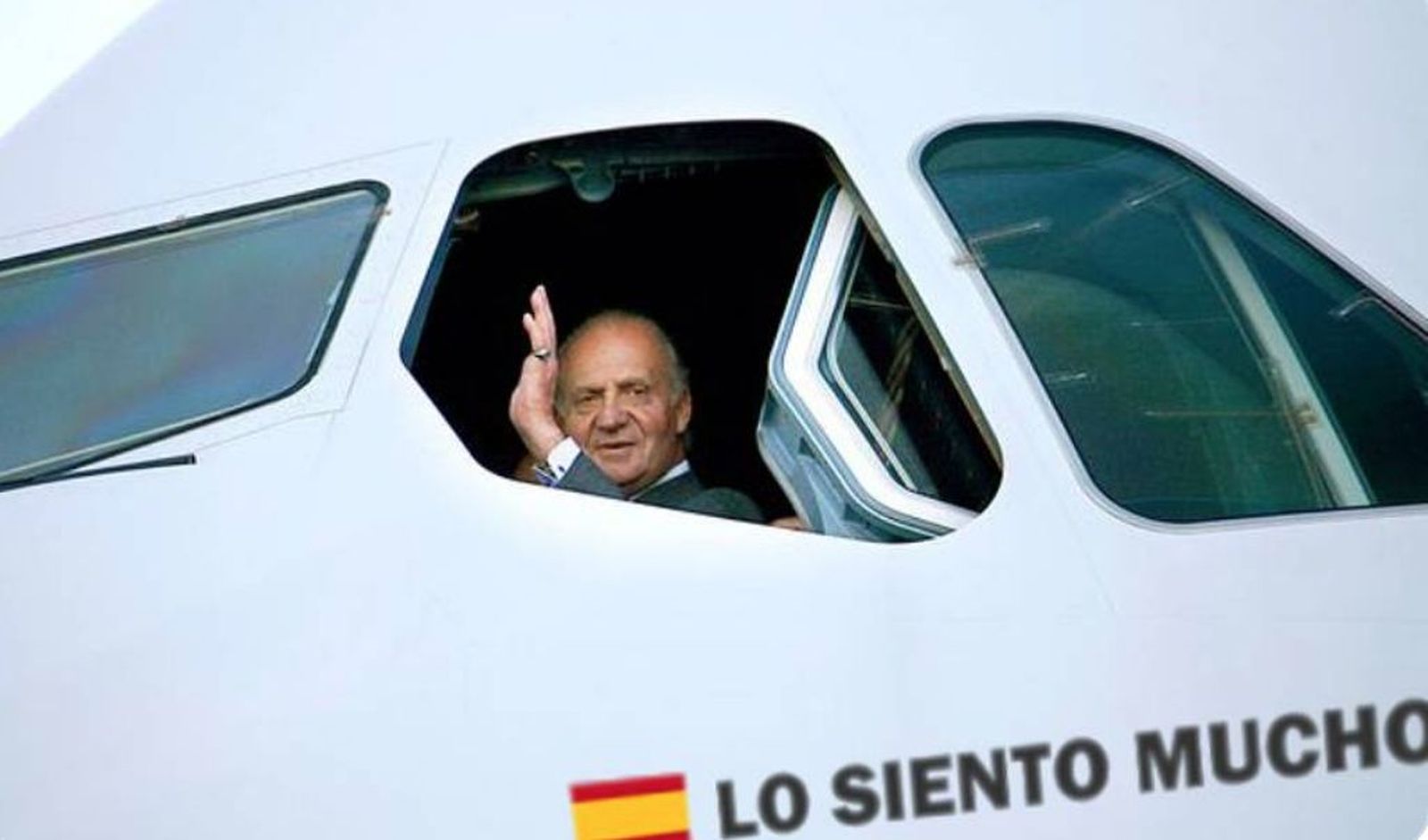 El Rey emérito se va