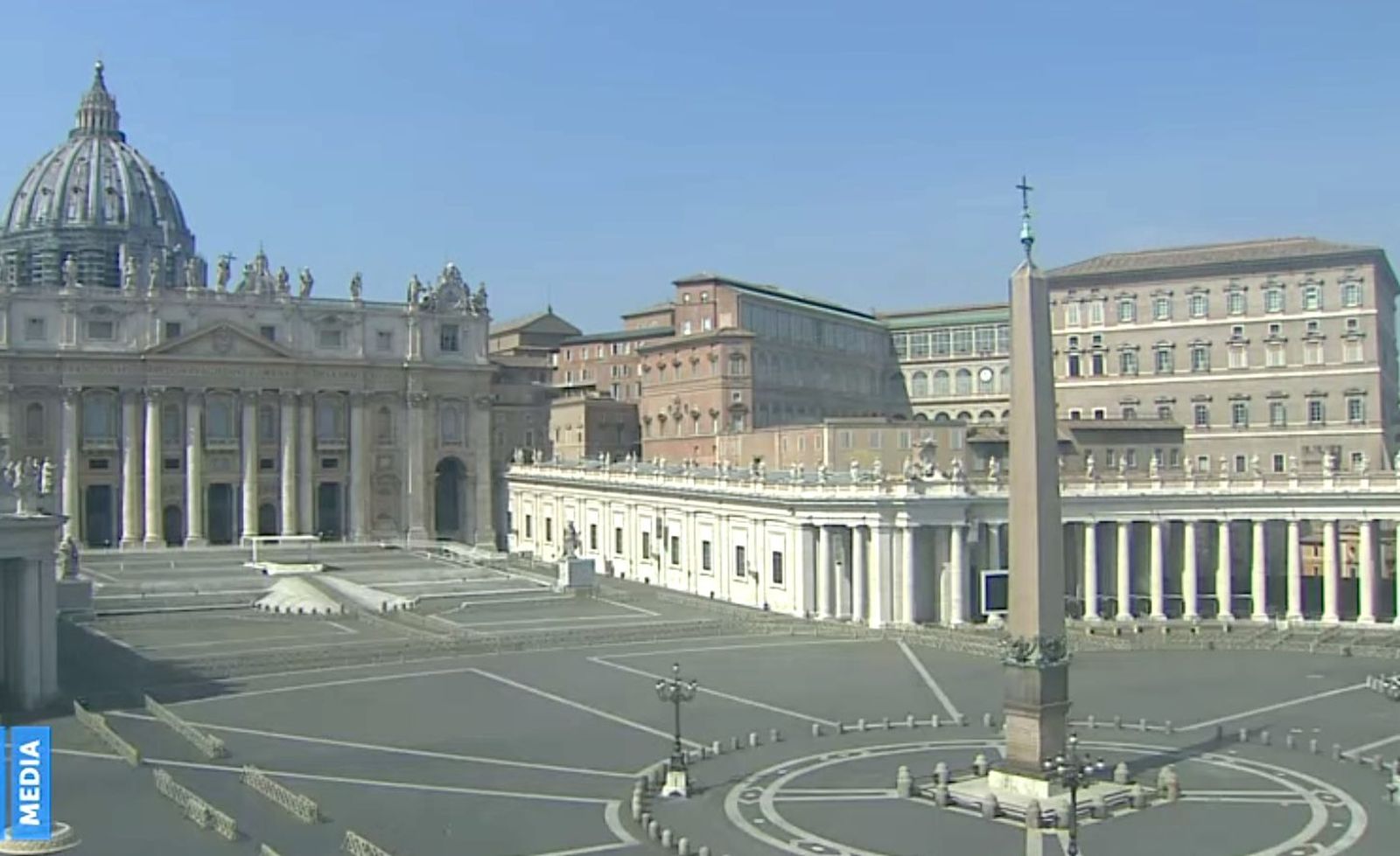 PLaza de San Pedro vacía
