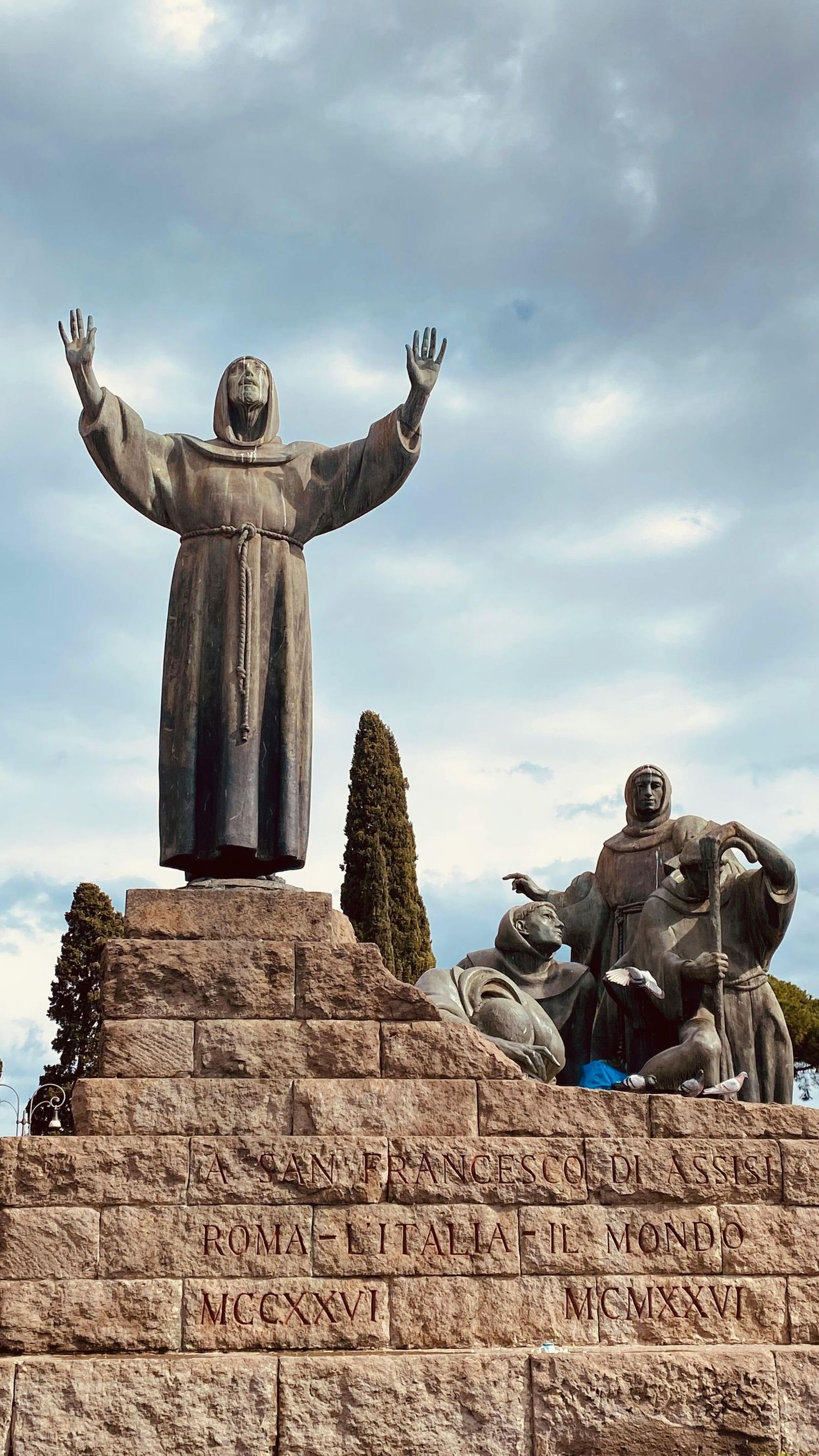 ❤️ Evangelio es, con San Francisco de Asís: