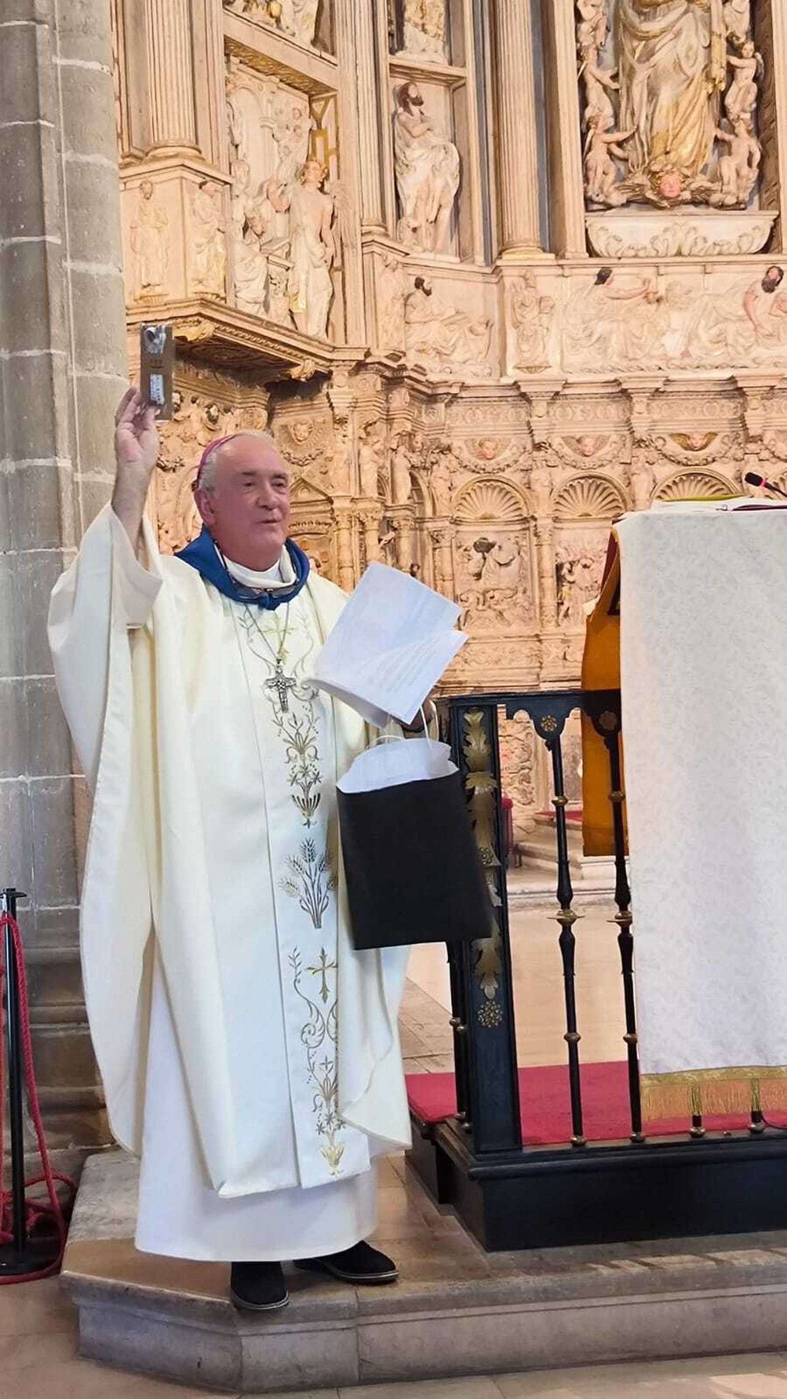 El obispo de Barbastro-Monzón, Ángel Pérez Pueyo