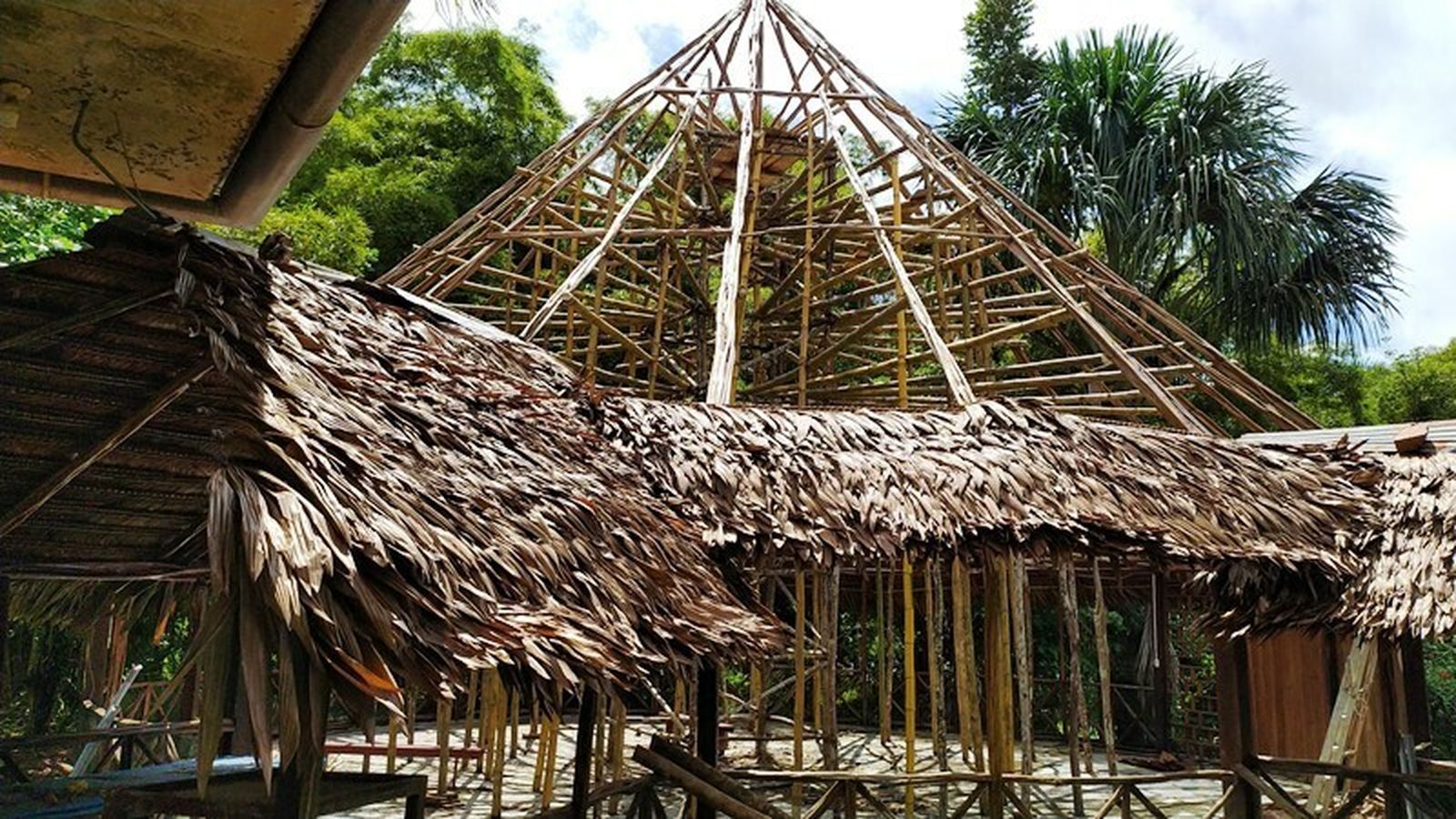 Refacción de la maloka de Indiana