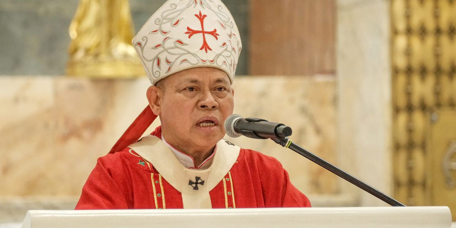 Mons. Martin S. Jumoad celebra la Misa de apertura del retiro y asamblea nacional de la Conferencia Episcopal Filipina o CBCP en la Archidiócesis de Ozámiz el 3 de julio de 2026