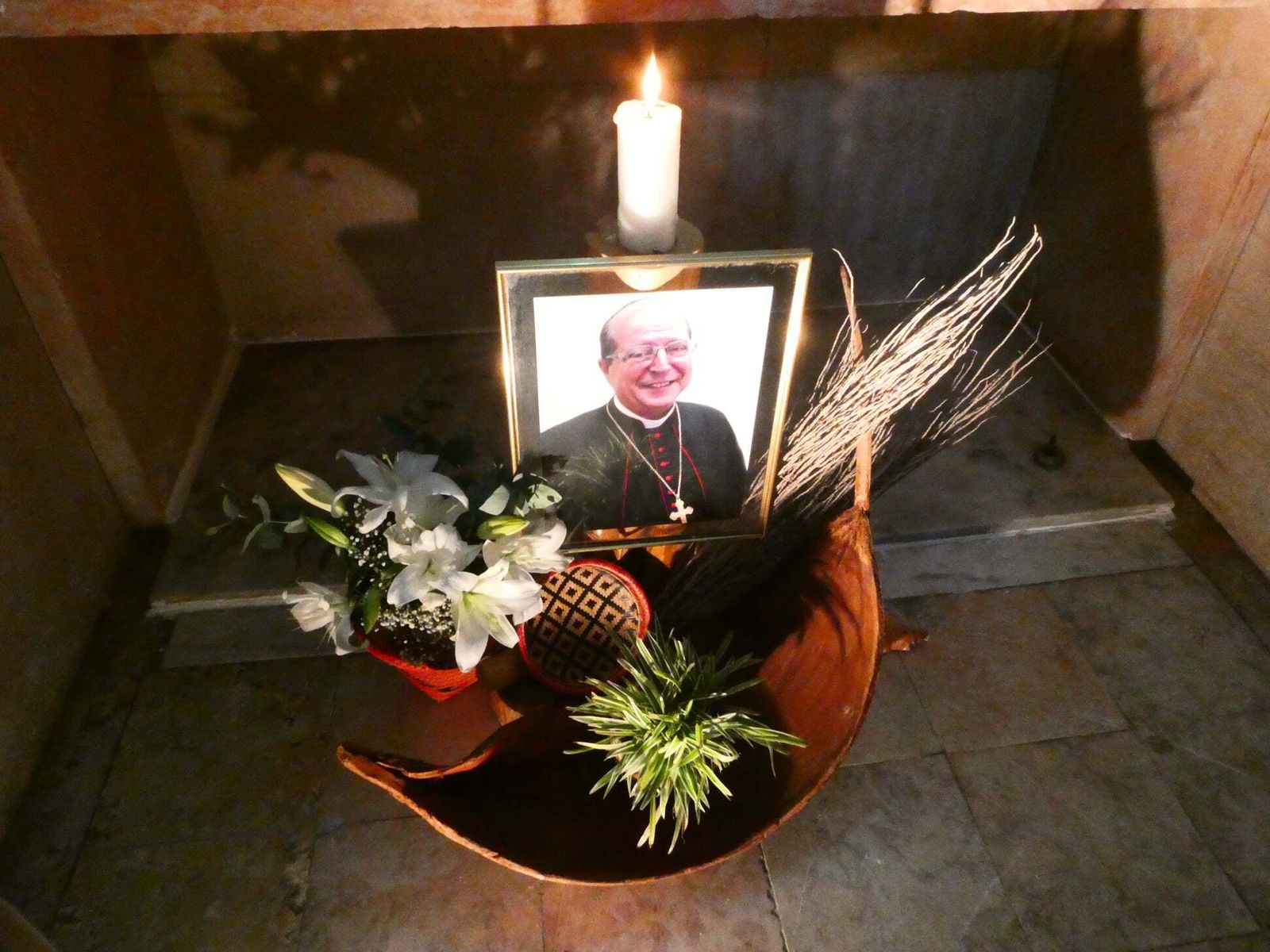 Tumba de Mons. Sergio Castriani