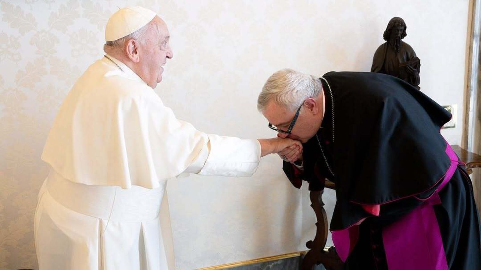 El Papa y monseñor Eguren