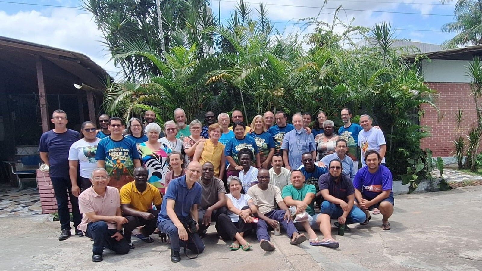 Familia Comboniana en la COP30