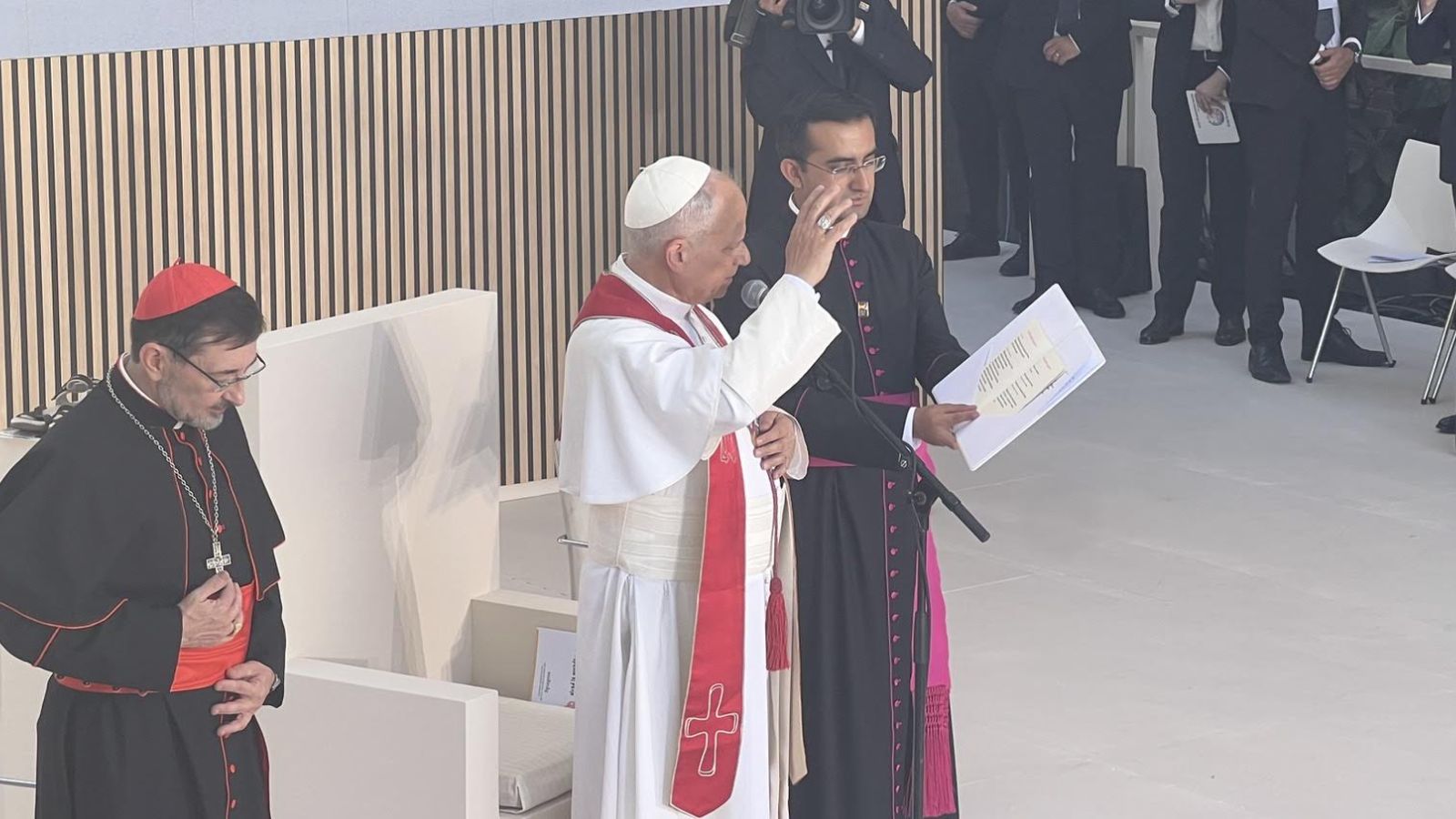 La bendición del Papa en Cedia