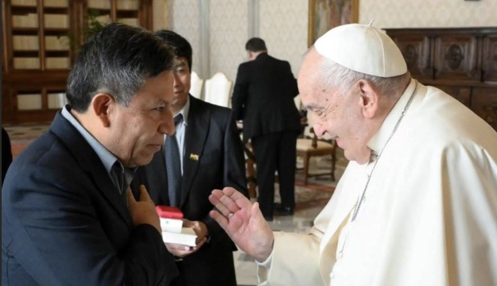 Papa y vice Bolivia