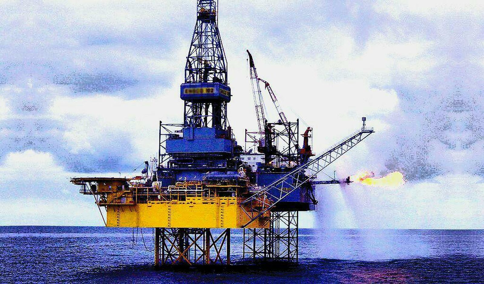 No a la explotación de los combustibles fósiles