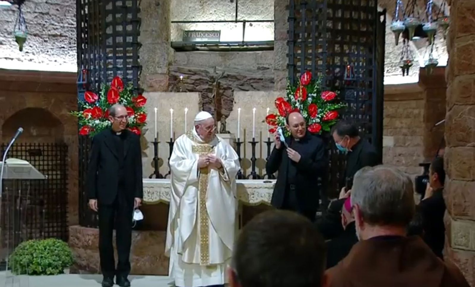 El Papa y los traductores de la encíclica