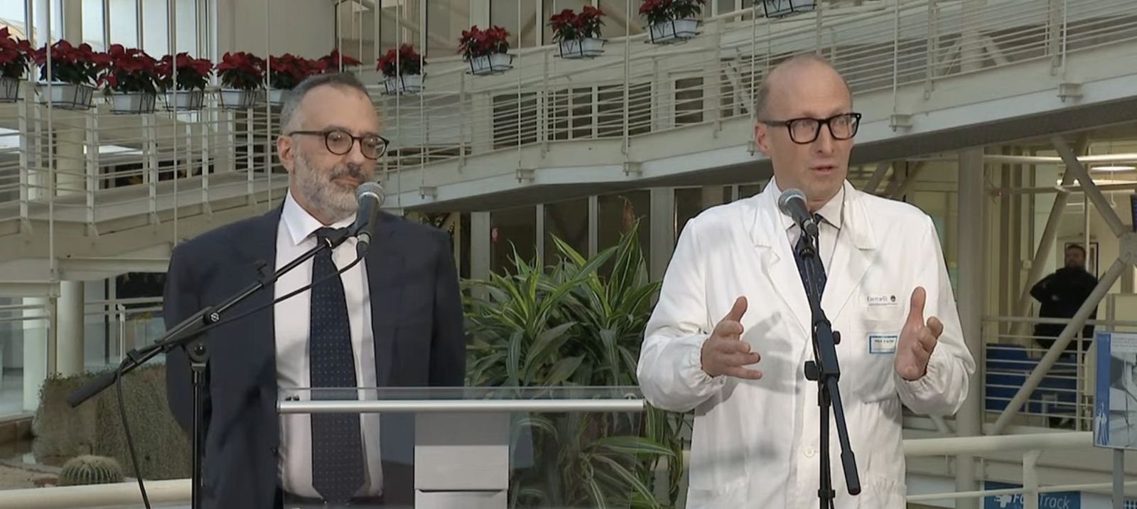 Rueda de prensa del equipo médico del Papa