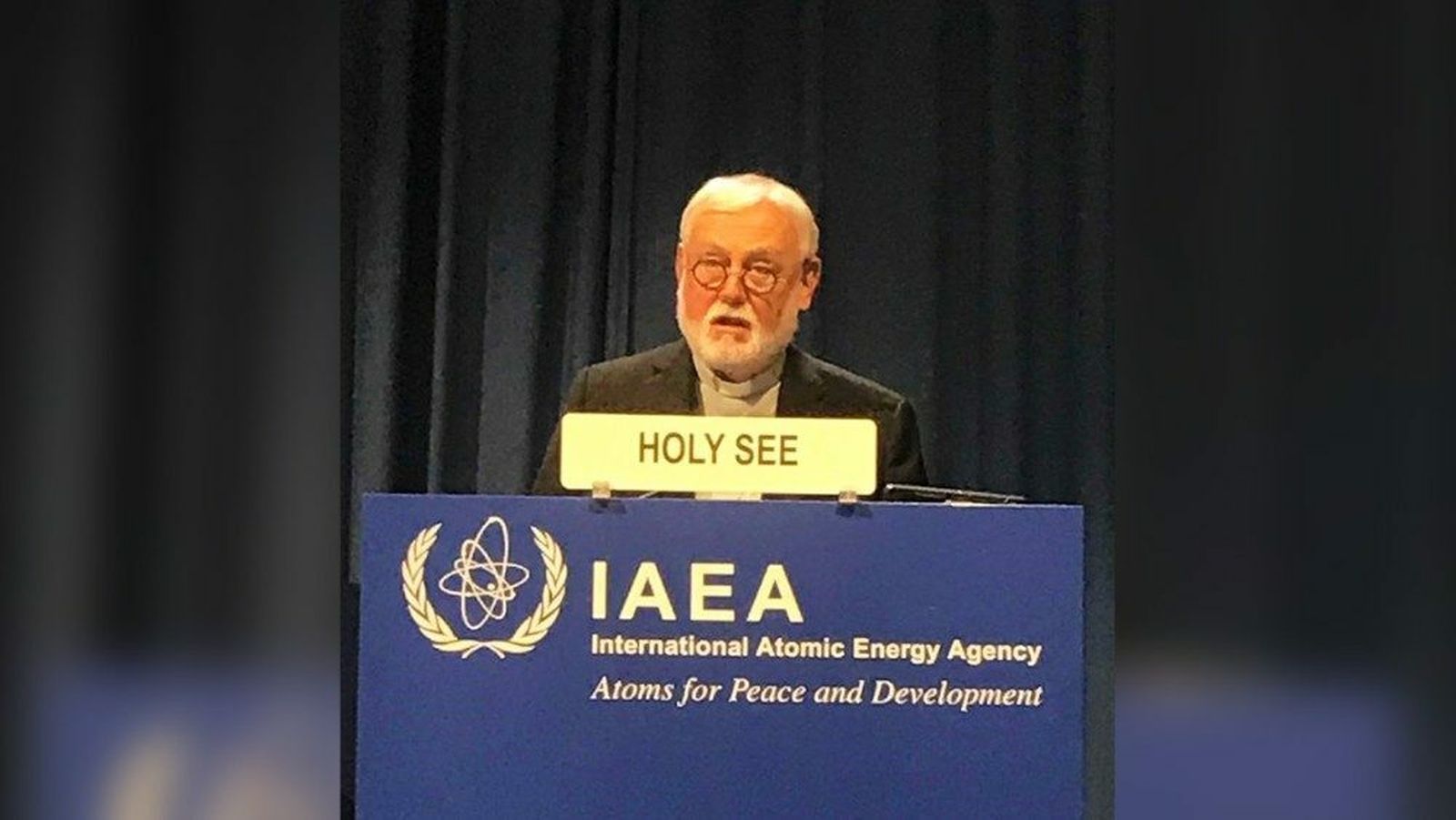 Monseñor Paul Richard Gallagher en la 63ª Conferencia General en La Haya de la Agencia Internacional de Energía Atómica (AIEA)