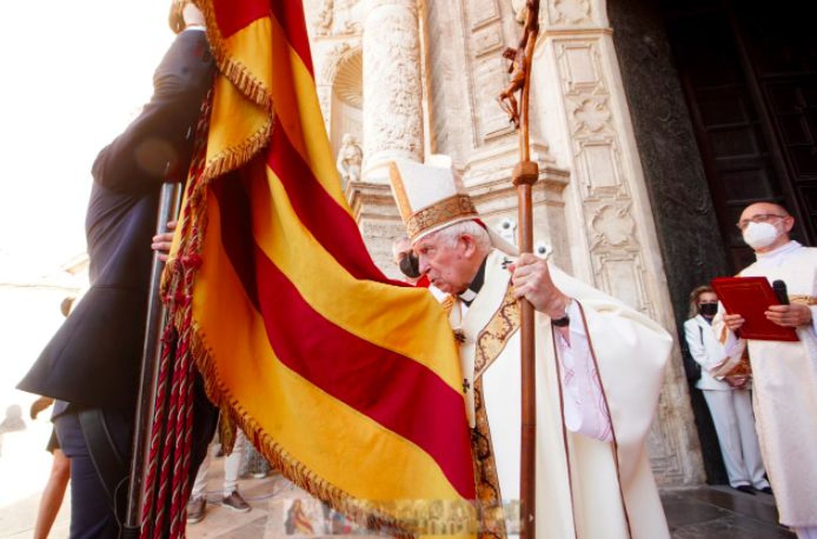 Cañizares besa la Senyera