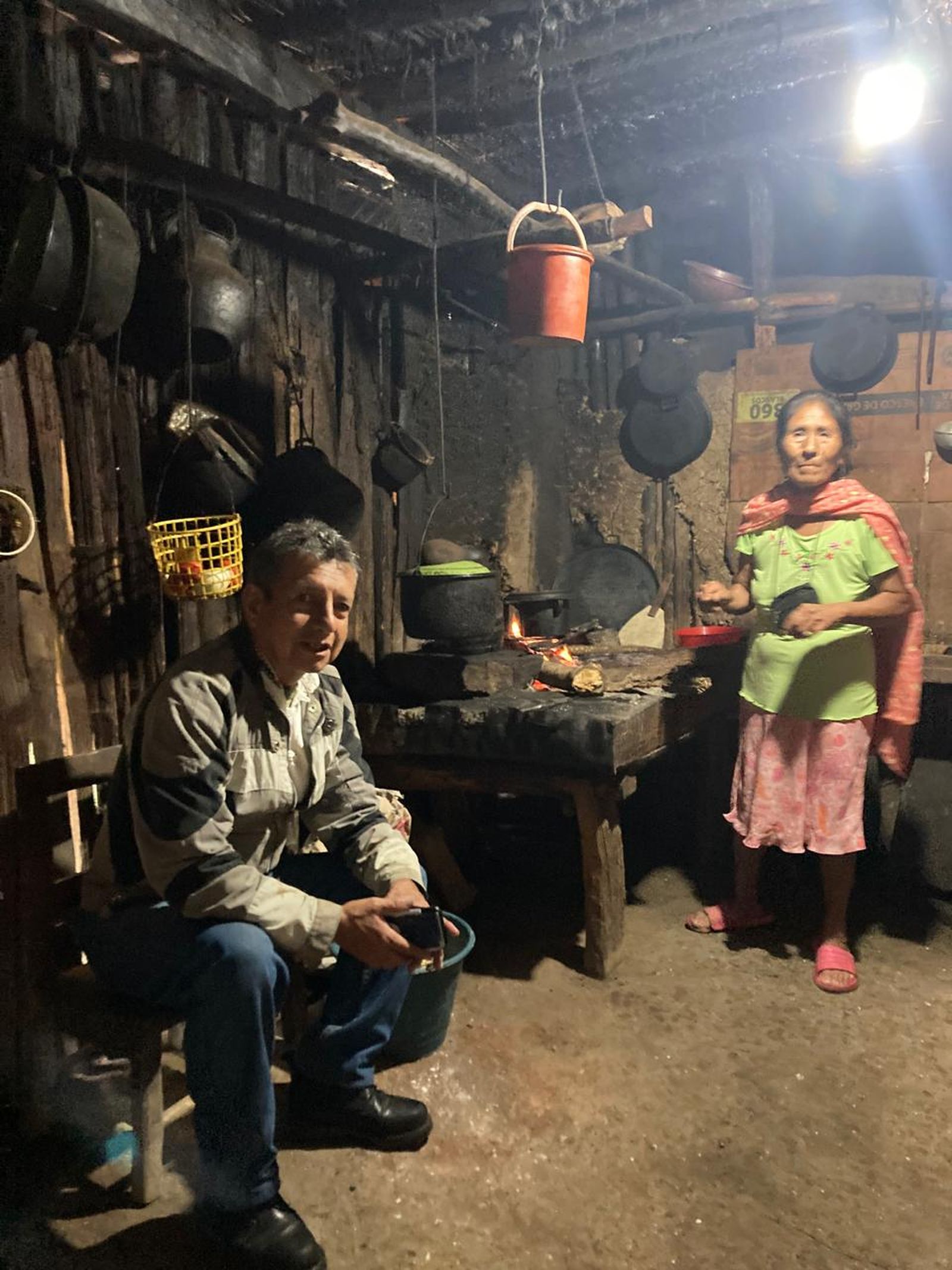 72a70c03-5c0f-4dfc-b70d-69950d0ec430