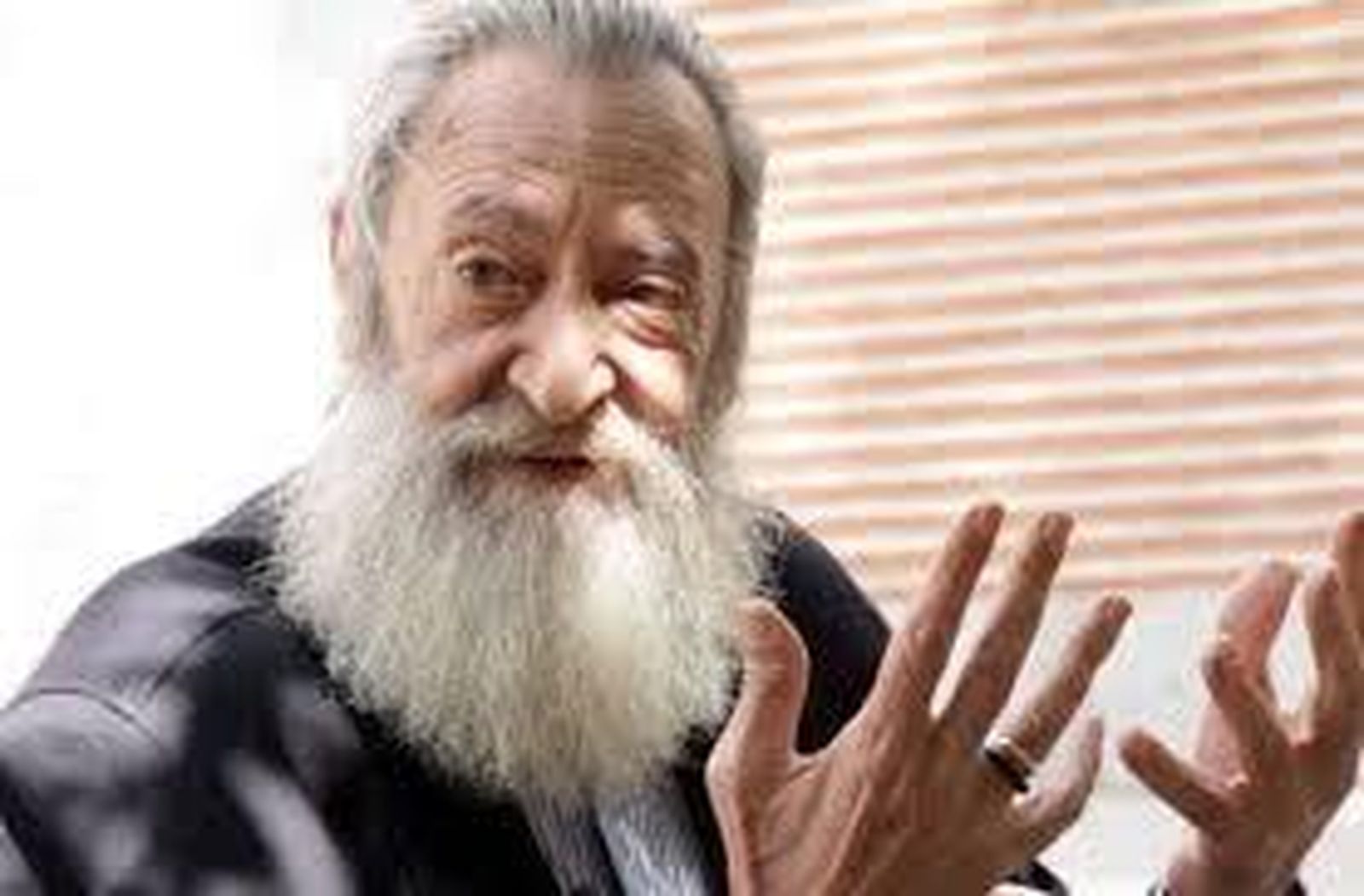 Adiós, a Javier Repullés, un jesuita singular, amigo de los pobres